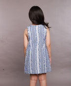Jacquard Striped Checks Sleeveless Dress - Blue & White