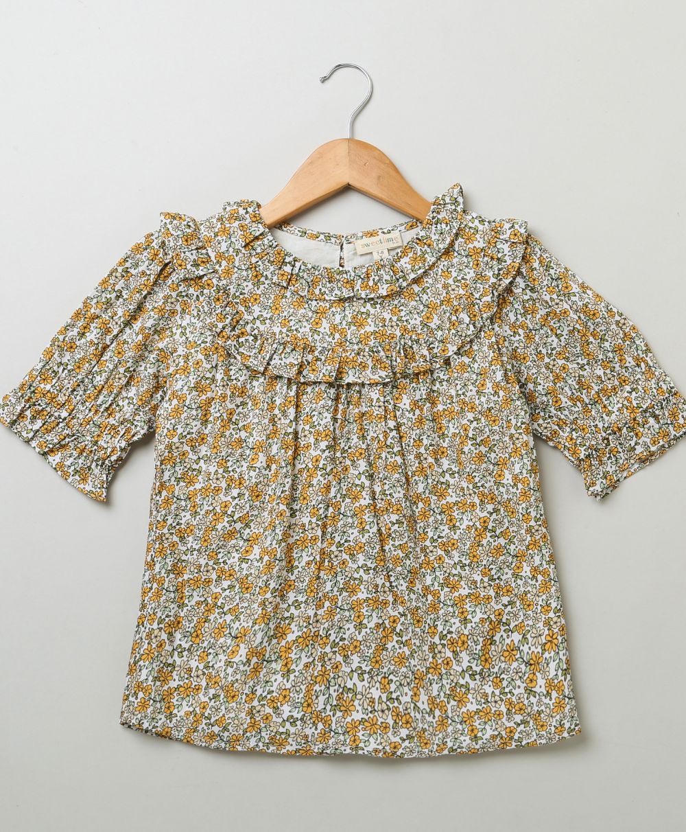 Floral Printed Blouse & Polka Dot Printed A line Skirt with Front Pocket - Multicolored