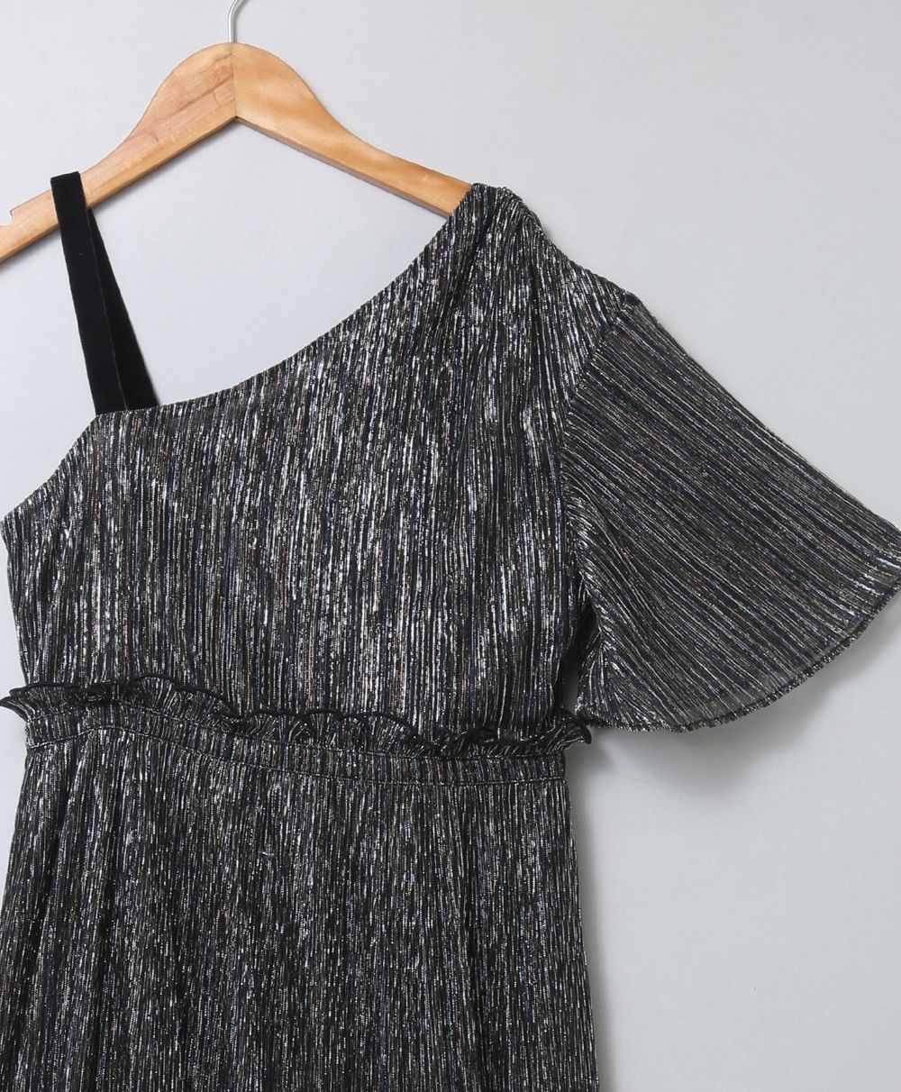Off-shoulder Dress - Black