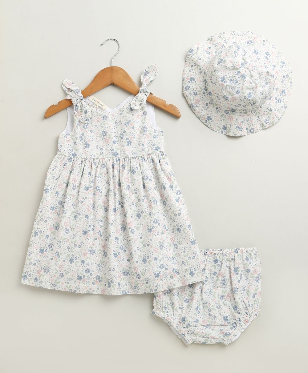 Blossom Breeze Organic Cotton Co-ord Set with A Hat - White