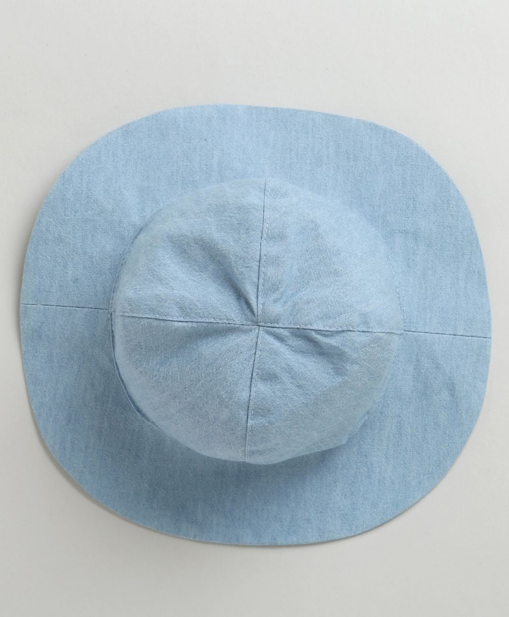 Unisex Junior Explorer Blue Hat - Light Blue