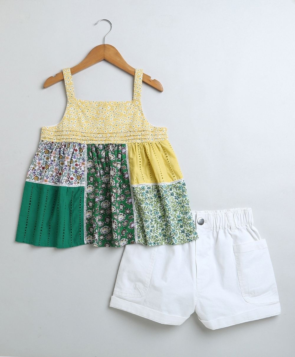 Tiered Top & White Twill Shorts Set - Yellow-Green