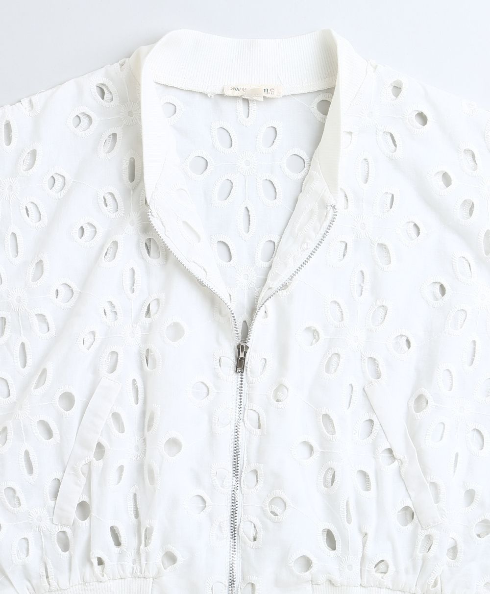 Baseball Collar Cotton Schiffly Jacket with an Inner Slip - White