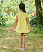 Flutter Sleeves Top with Cotton Twill Shorts - Yellow & Multicoloured