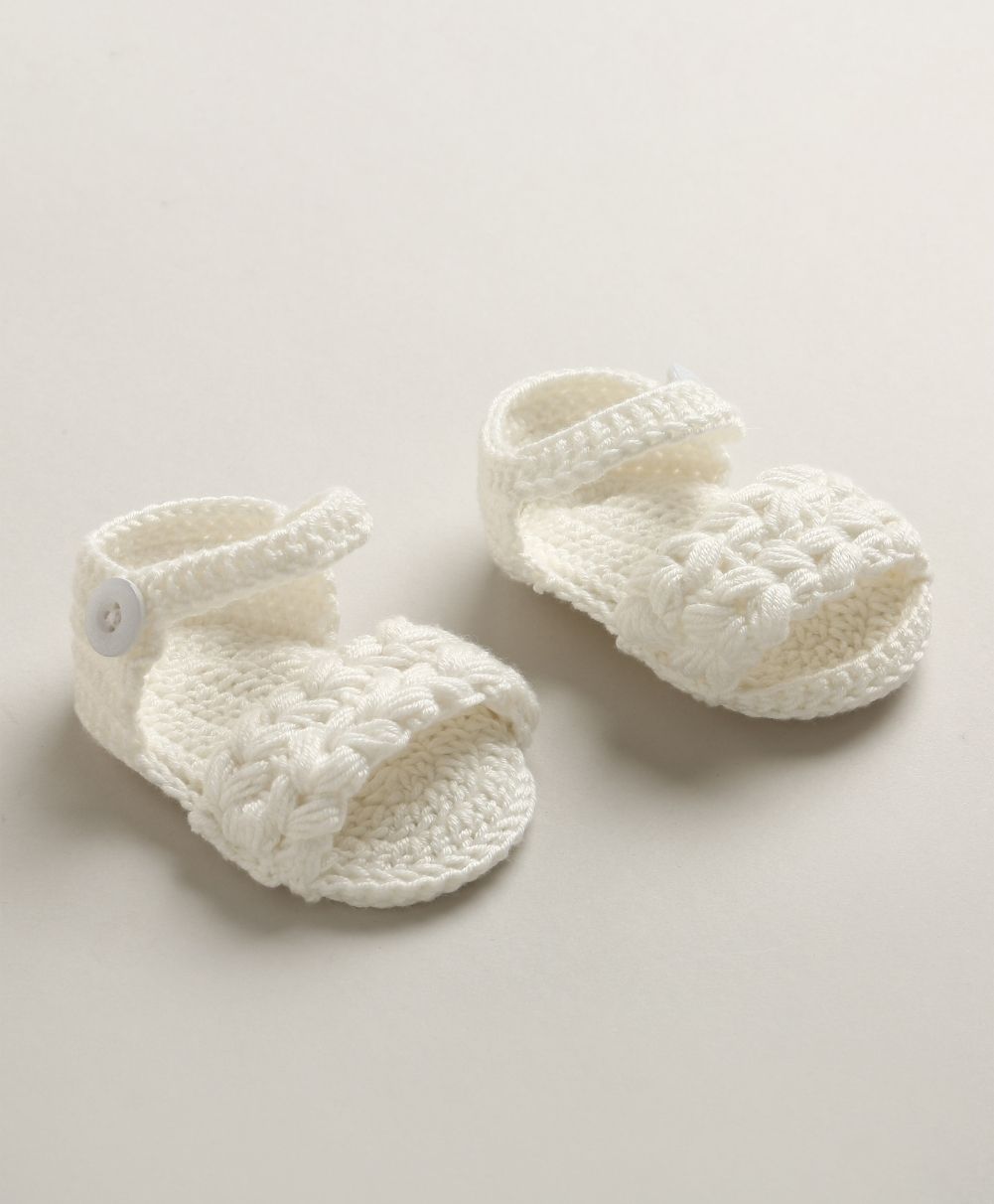Little Pearl Crochet Baby Booties – White