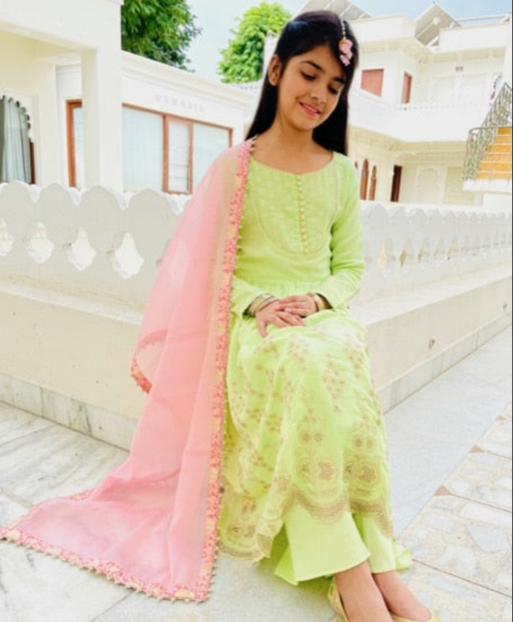 Kurta with Plazzo & Contrast Pink Duppatta - Green